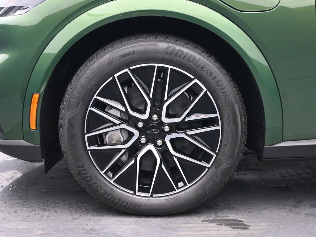 New 2025 Ford Mustang Mach-E Premium image 25