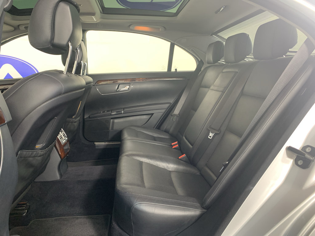 Used 2011 Mercedes-Benz S 550 image 33