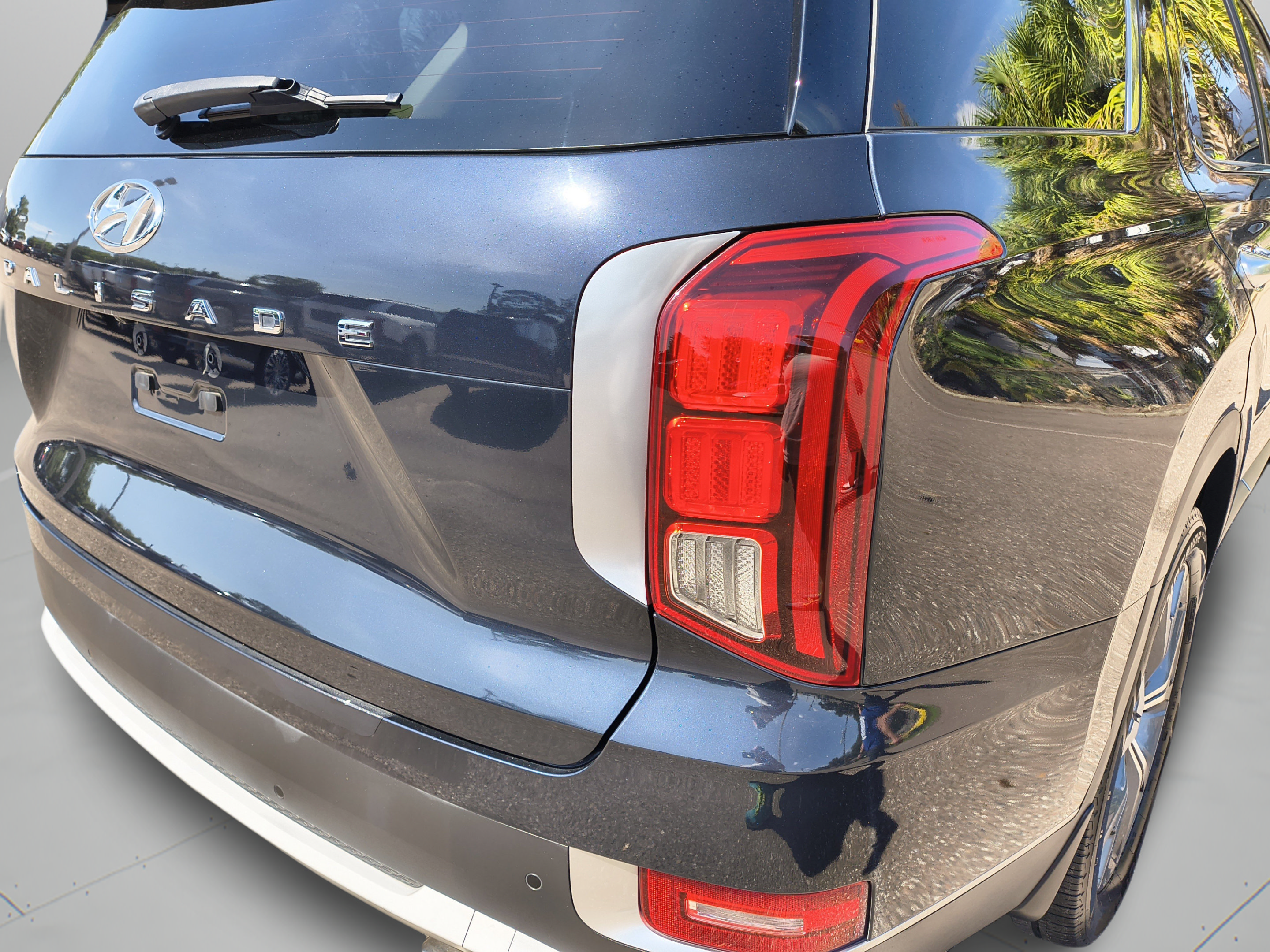 Used 2021 Hyundai Palisade SEL w/ Cargo Package FWD image 34