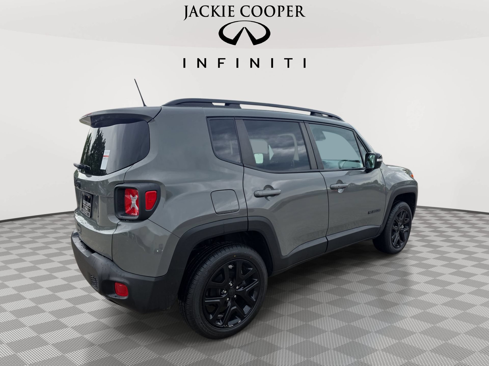 Used 2022 Jeep Renegade Altitude w/ Convenience Group AWD/4WD image 5