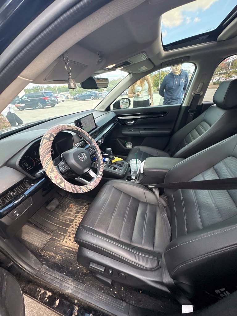 Used 2023 Honda CR-V EX-L image 6