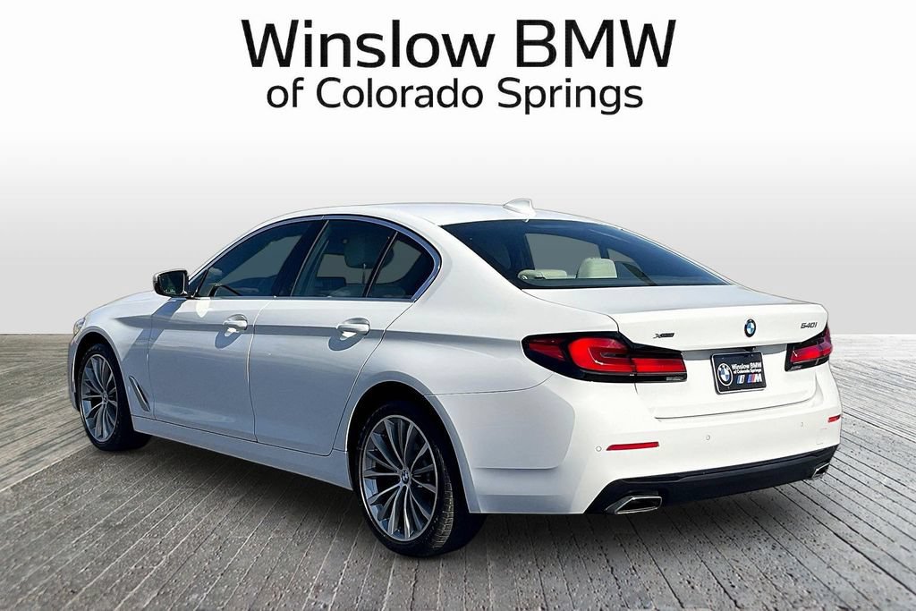 Used 2023 BMW 540i xDrive w/ Convenience Package AWD/4WD image 4