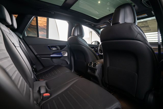 New 2025 Mercedes-Benz GLC 350e GLC 350e image 29