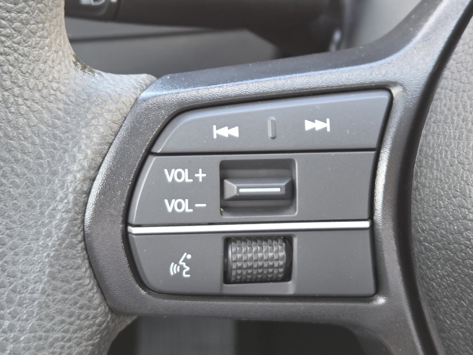 Used 2024 Honda Accord EX image 30