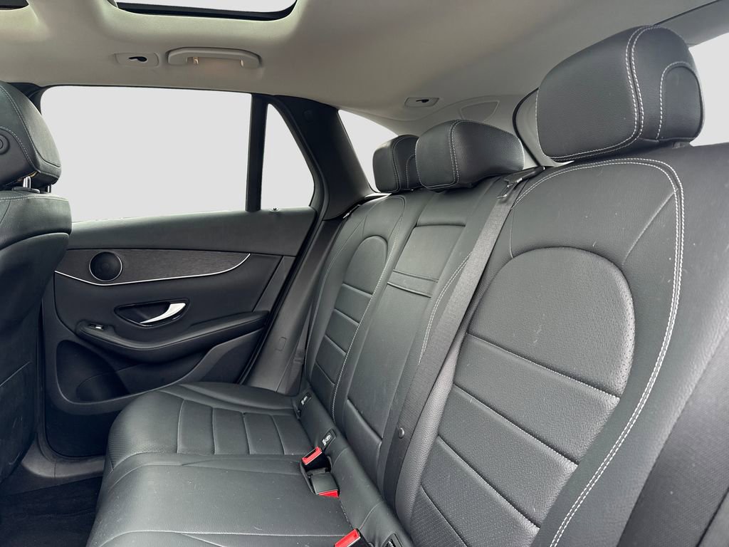 Used 2022 Mercedes-Benz GLC 300 4MATIC w/ Premium Package Lite image 20