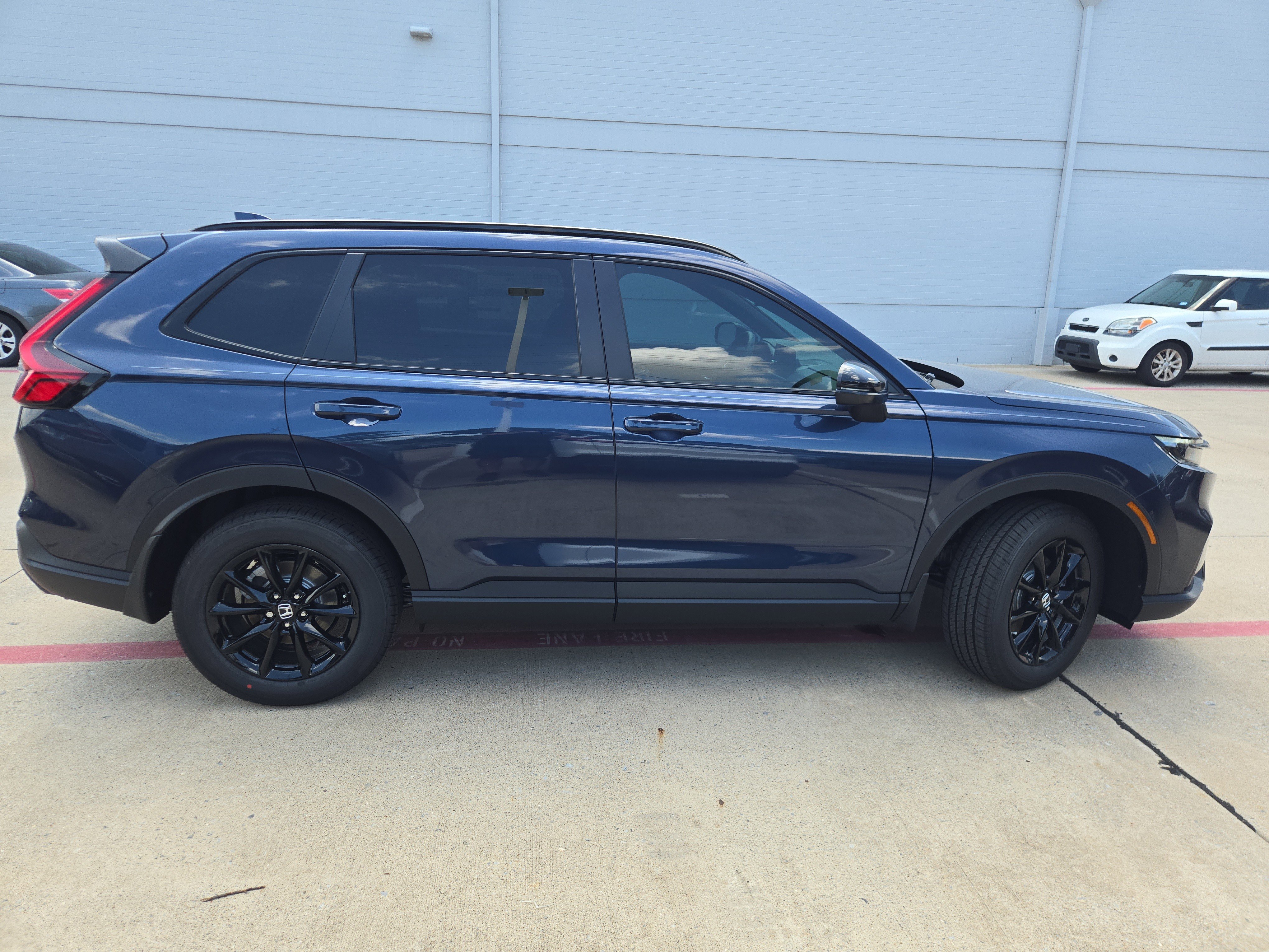 New 2027 Honda CR-V Sport-L image 10