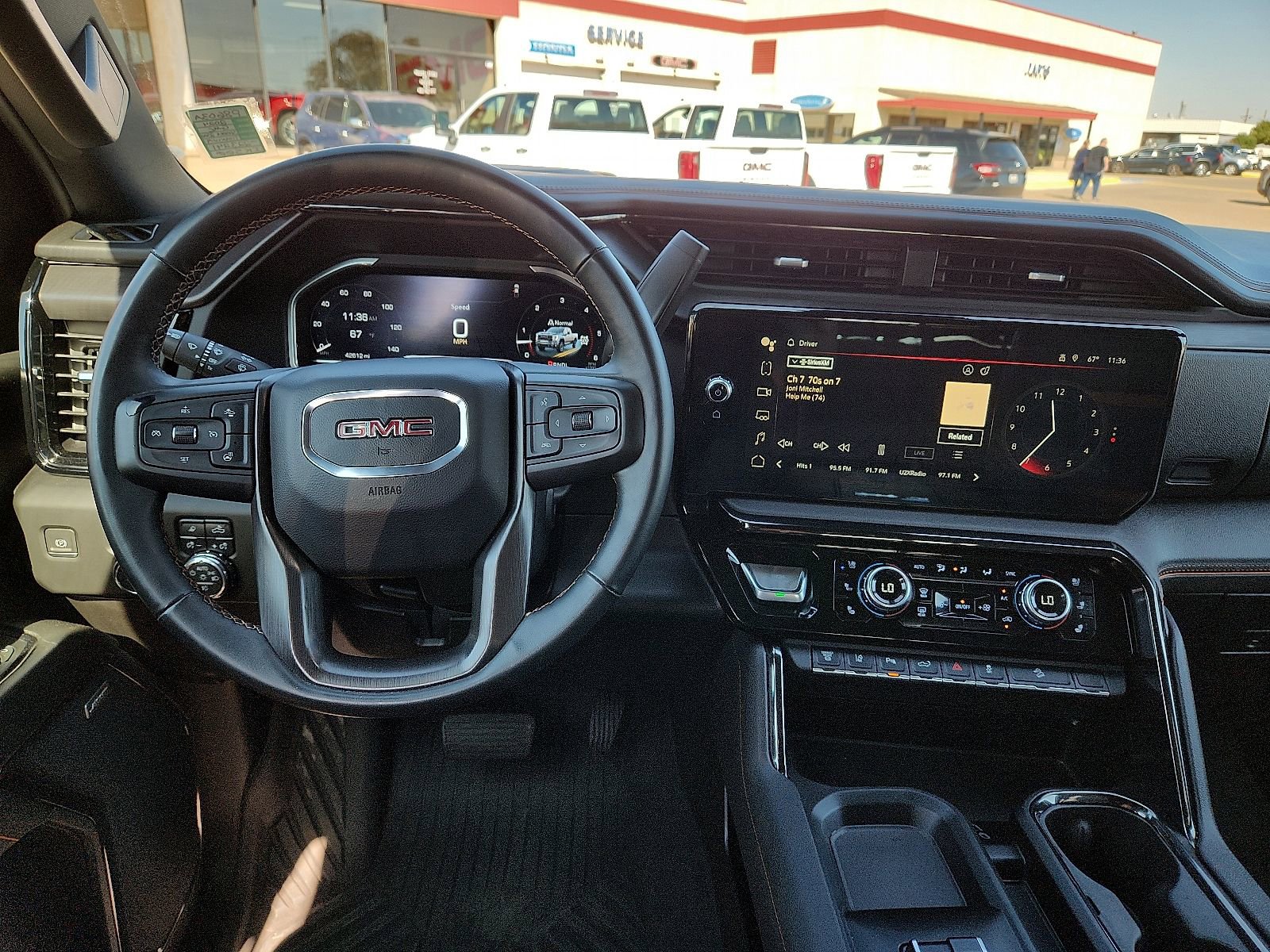 Used 2024 GMC Sierra 2500 AT4 w/ AT4 Premium Plus Package image 12