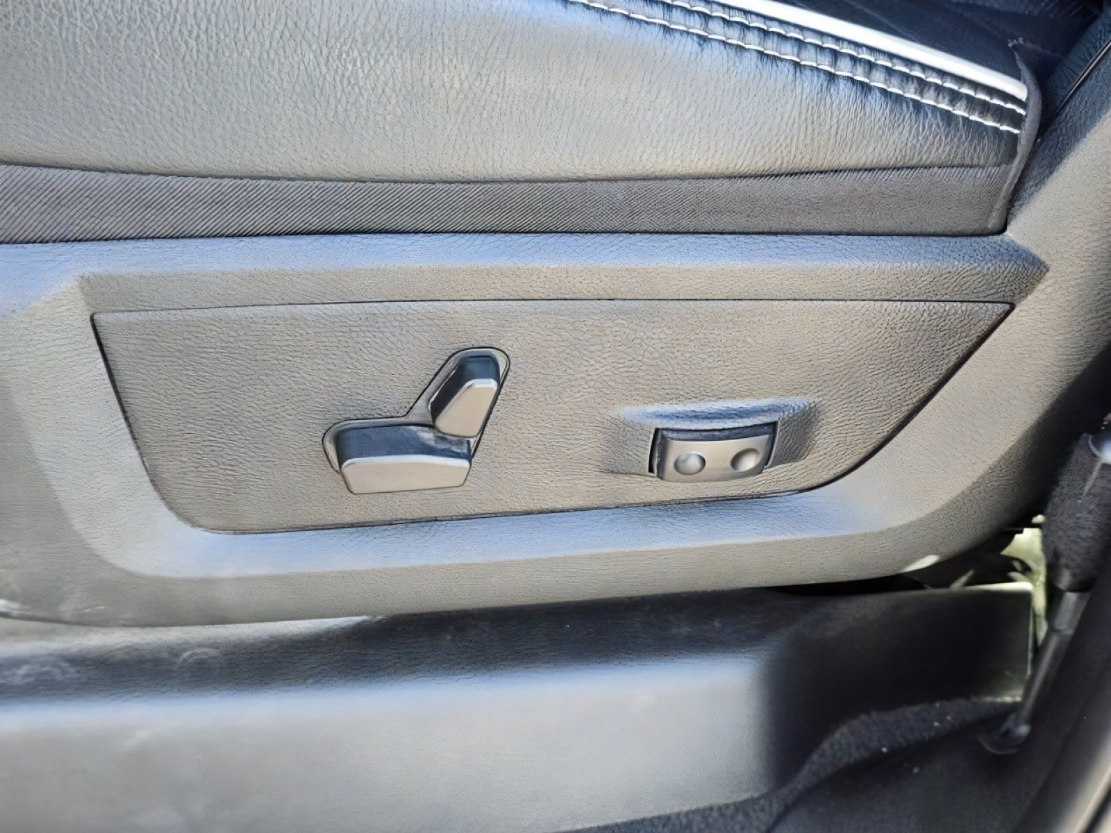 New 2025 RAM 2500 Laramie AWD/4WD image 21