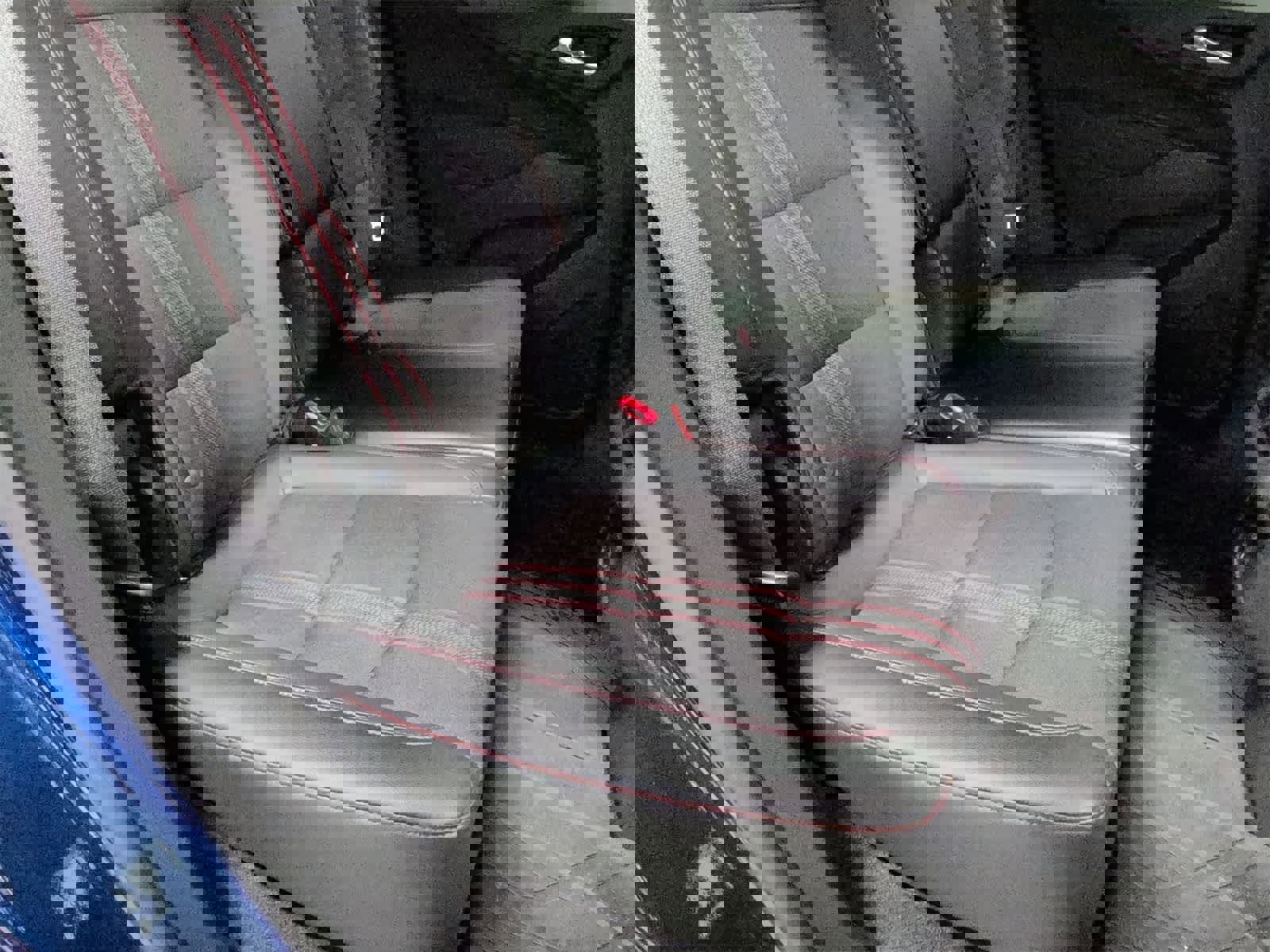 Used 2022 Chevrolet Equinox RS w/ LPO, Floor Liner Package image 21