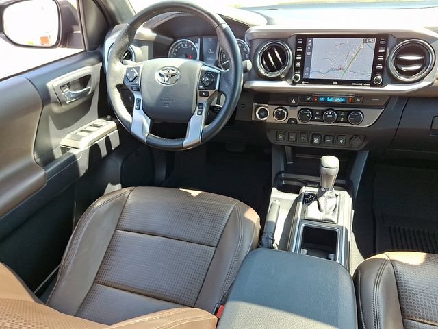 Used 2020 Toyota Tacoma Limited AWD/4WD image 14