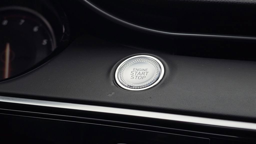 Used 2025 Genesis GV70 2.5T image 68