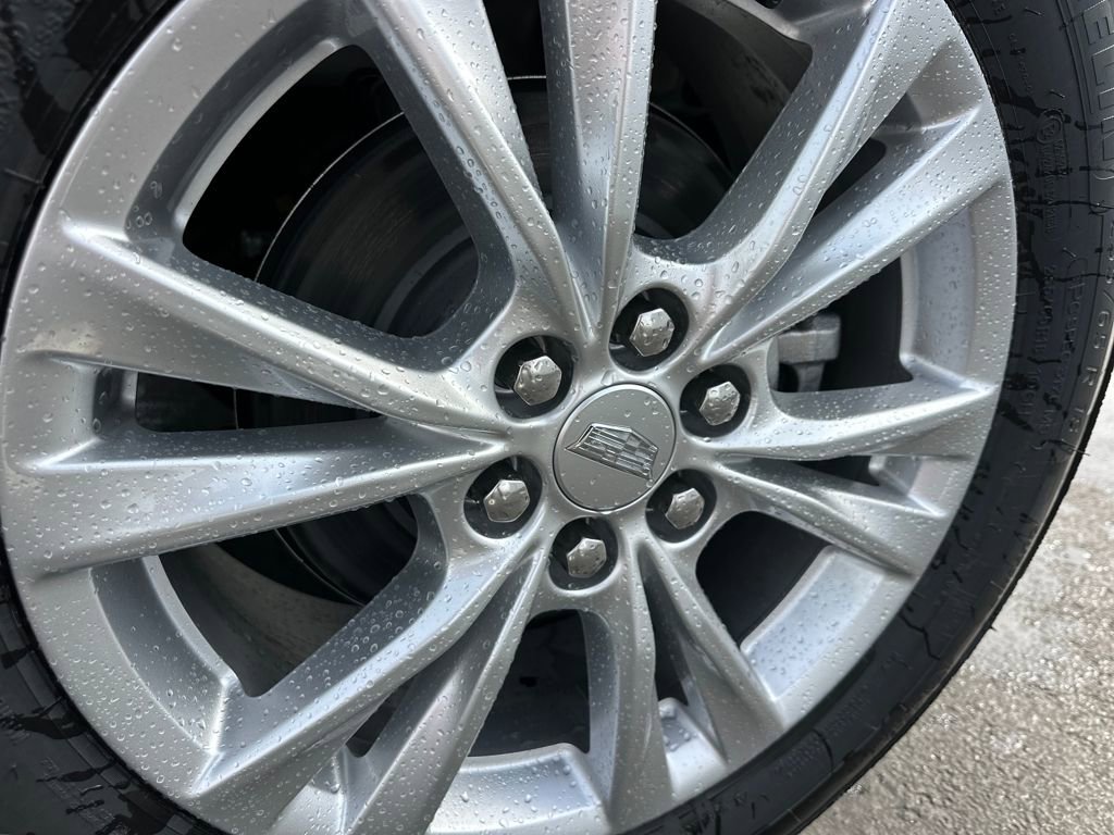 New 2026 Cadillac XT5 Luxury w/ LPO, Floor Liner Package image 25