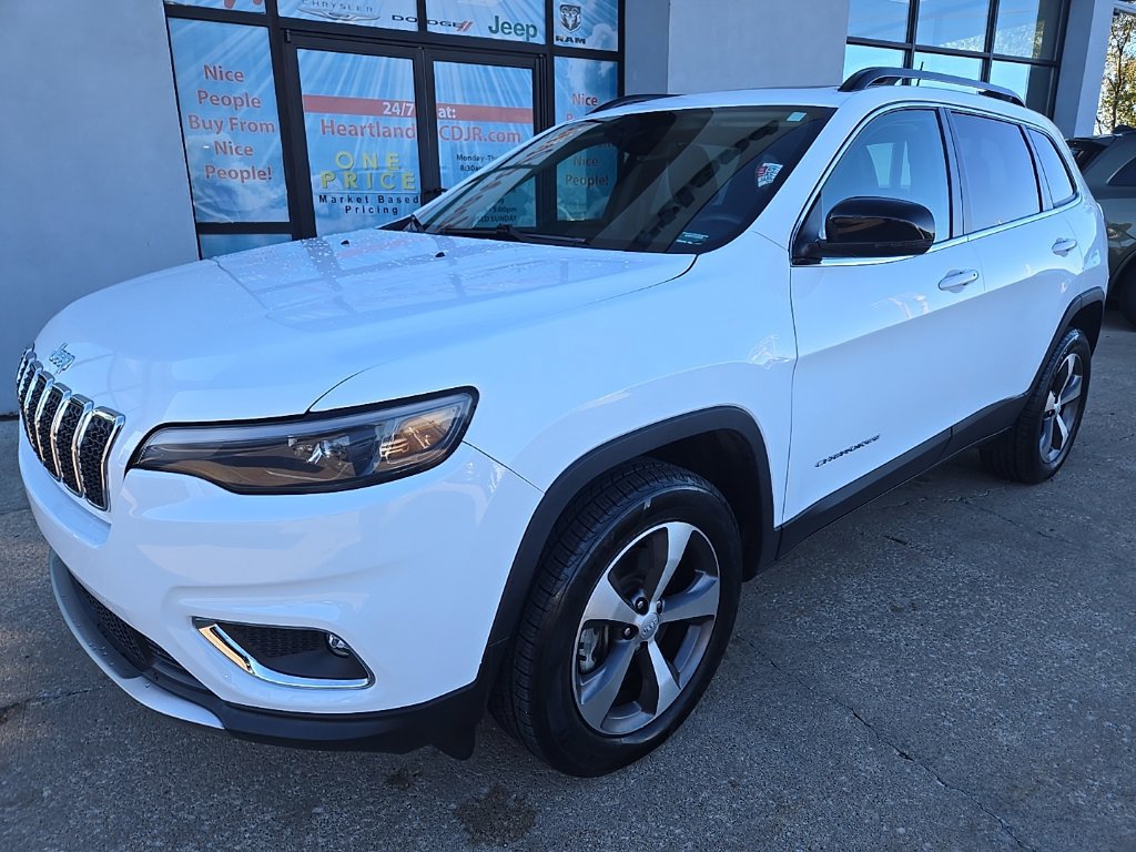 Used 2022 Jeep Cherokee Limited AWD/4WD image 3