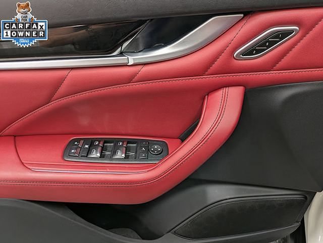 Used 2023 Maserati Levante GT AWD/4WD image 12