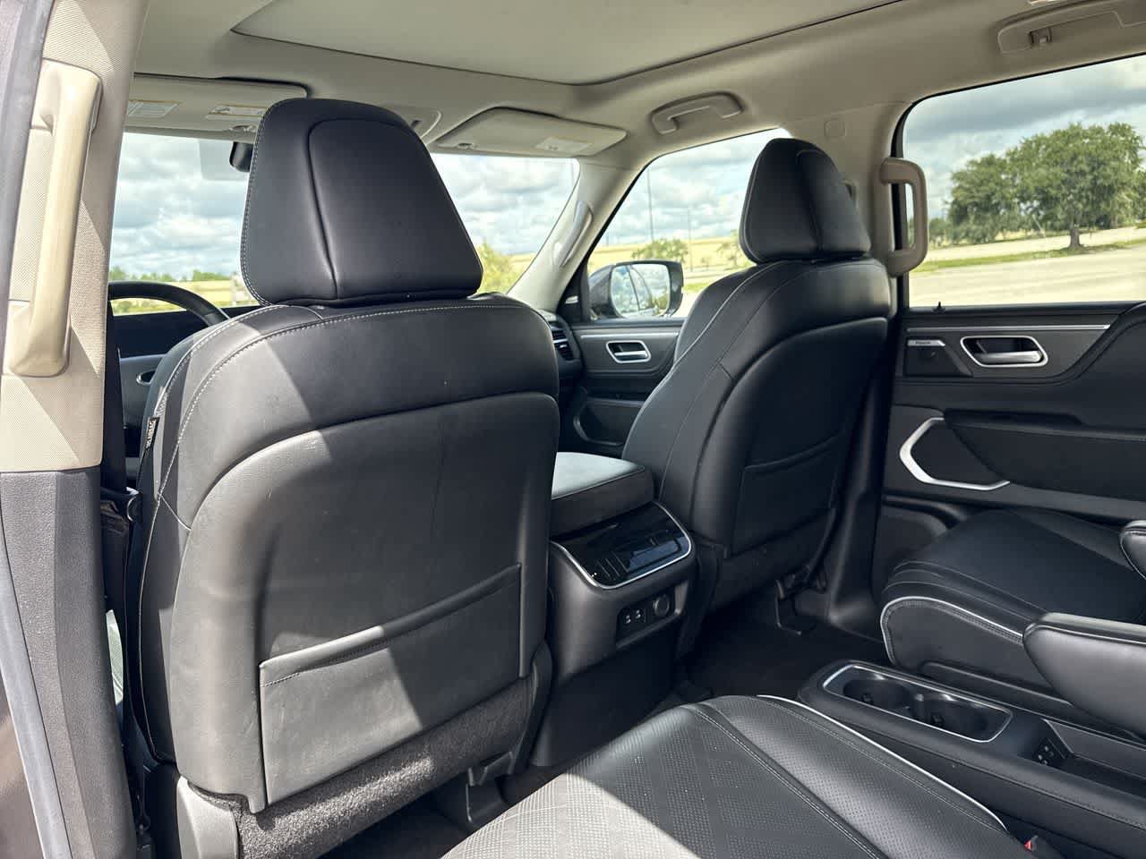 Used 2025 INFINITI QX80 Luxe RWD image 18