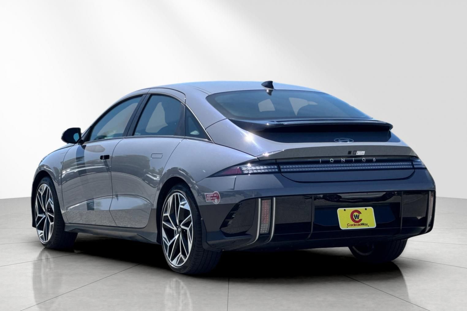 Used 2024 Hyundai Ioniq 6 SEL RWD image 6