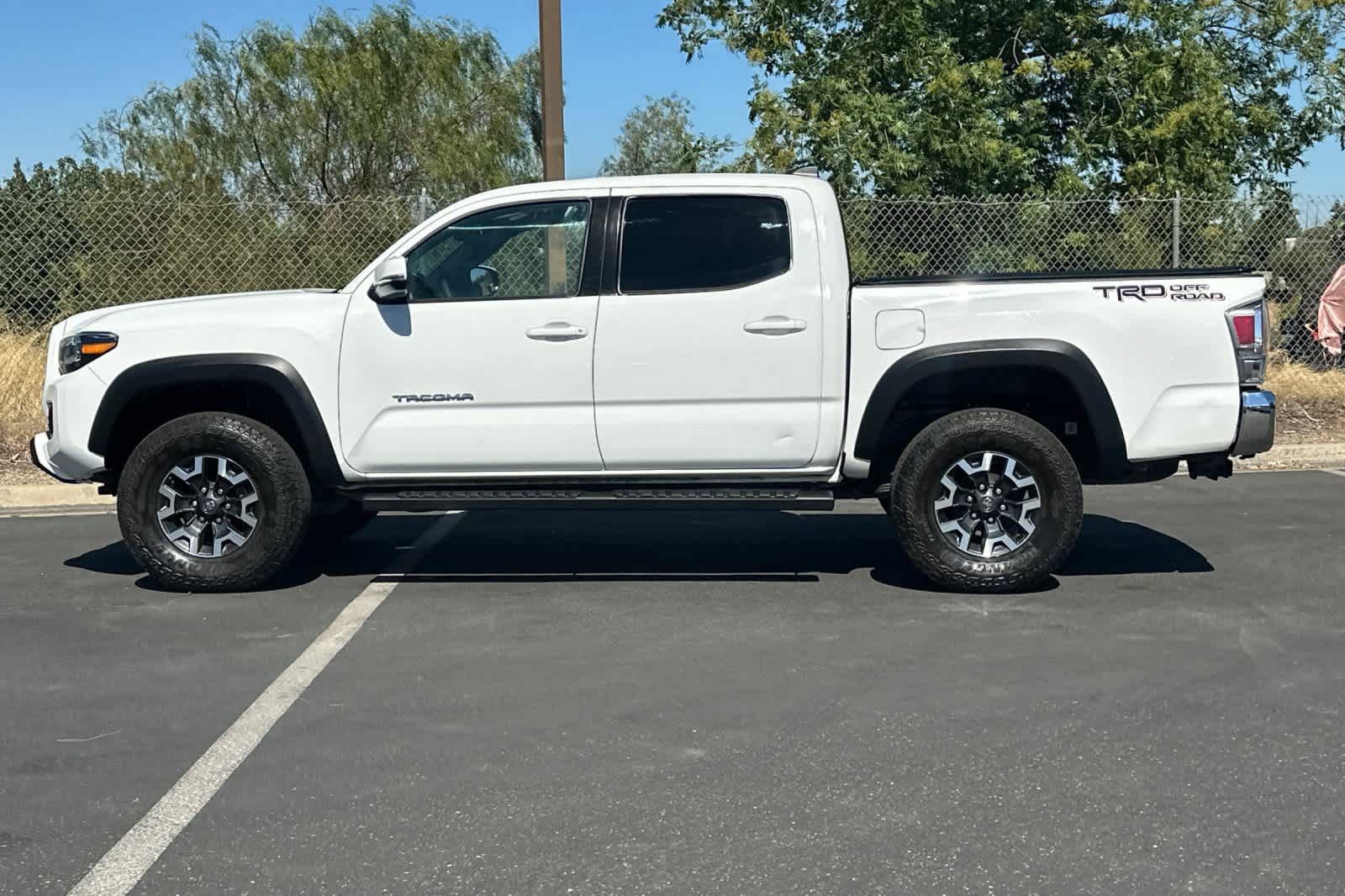 Used 2023 Toyota Tacoma TRD Off-Road RWD image 6