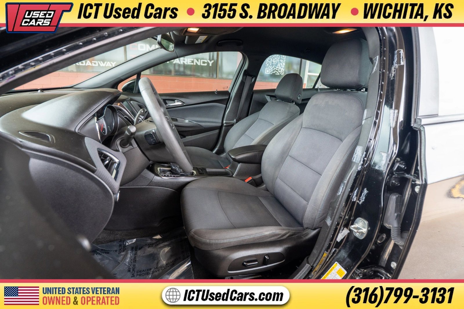 Used 2019 Chevrolet Cruze LT w/ Convenience Package FWD image 7