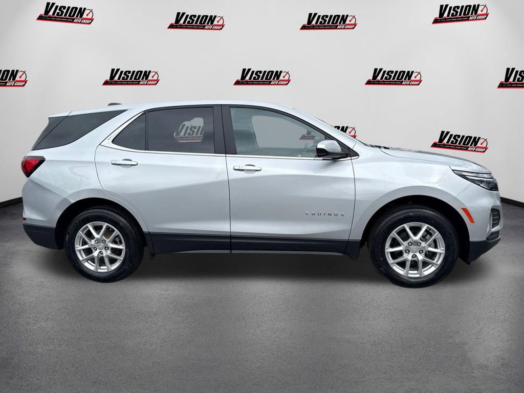 Used 2022 Chevrolet Equinox LT image 4