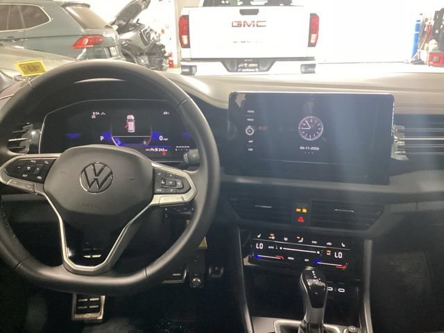 Used 2026 Volkswagen Jetta Sport FWD image 7