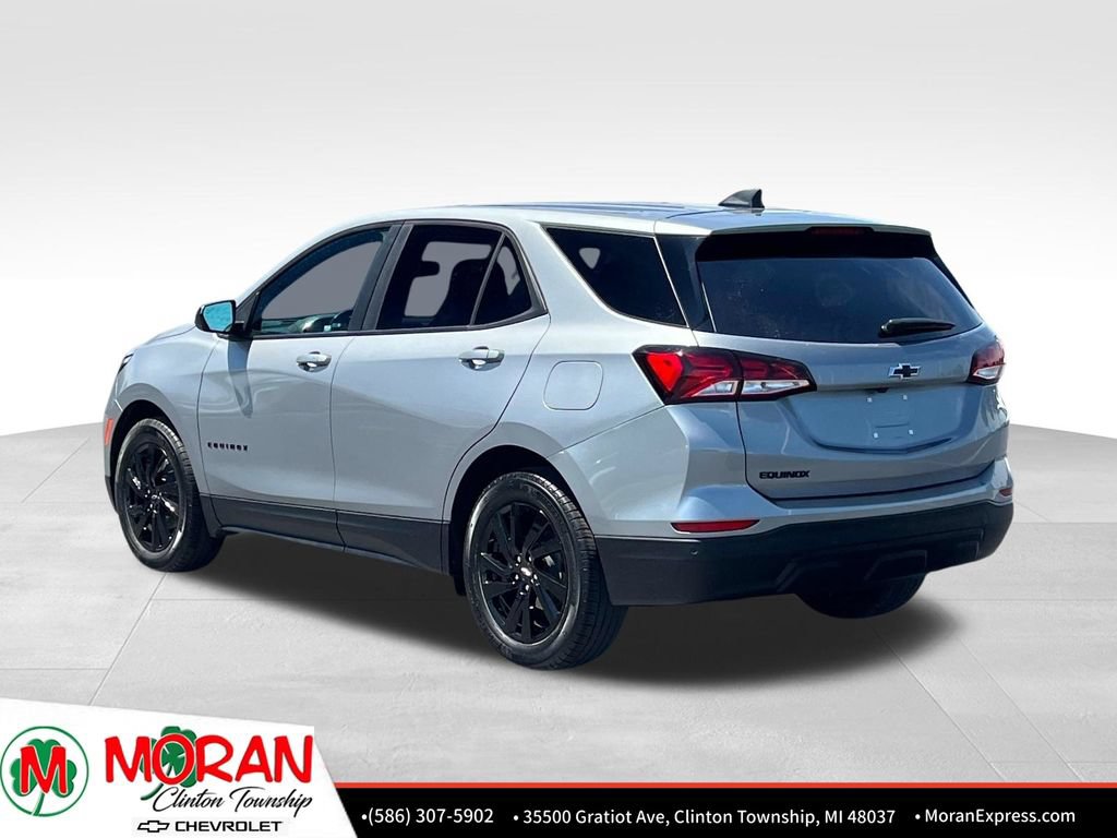 Certified 2024 Chevrolet Equinox LS w/ LS Convenience Package FWD image 4