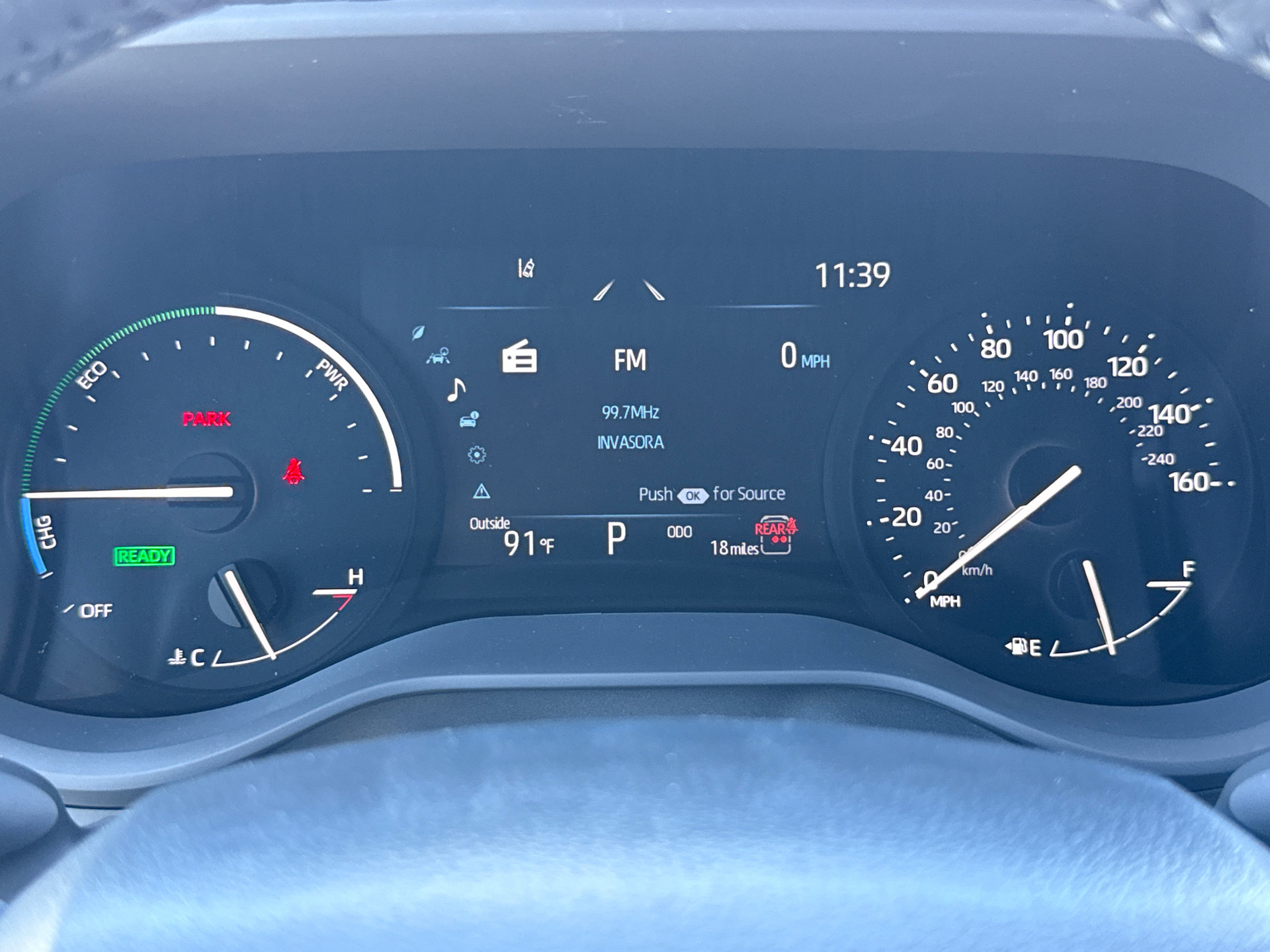 Certified 2026 Toyota Sienna XLE image 32