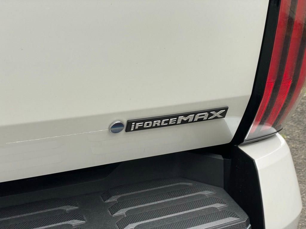 Used 2025 Toyota Tundra Capstone AWD/4WD image 31