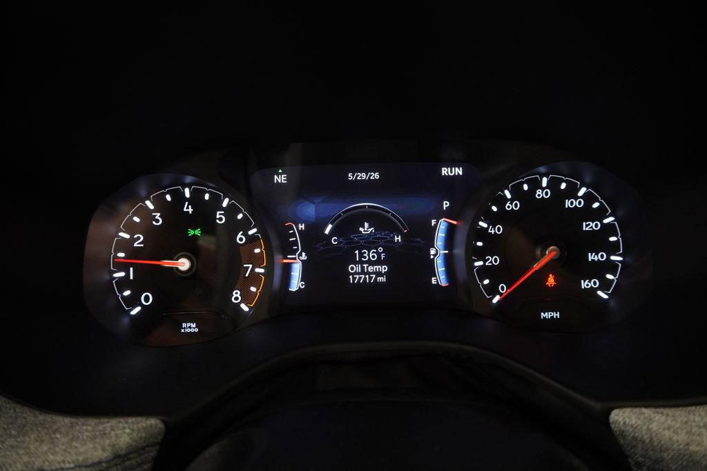 Used 2025 Jeep Compass Latitude AWD/4WD image 30