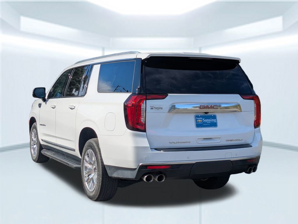 Used 2021 GMC Yukon XL Denali image 4