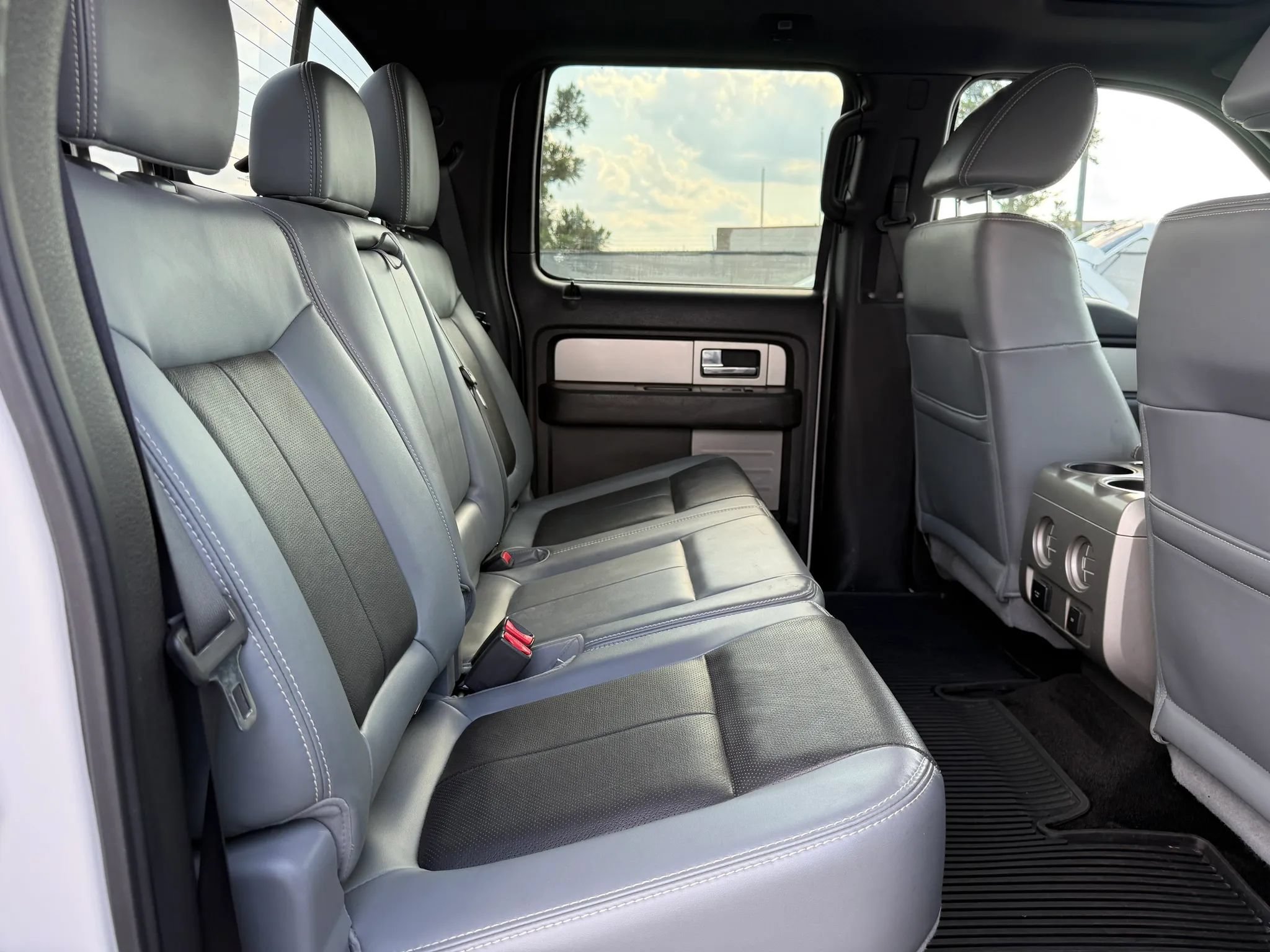 Used 2011 Ford F150 Lariat Limited AWD/4WD image 20