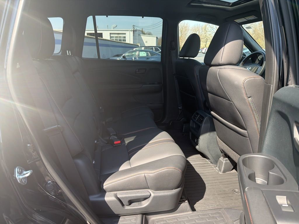 Used 2023 Honda Passport TrailSport image 23
