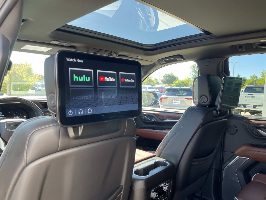 Used 2024 GMC Yukon Denali Ultimate AWD/4WD image 14
