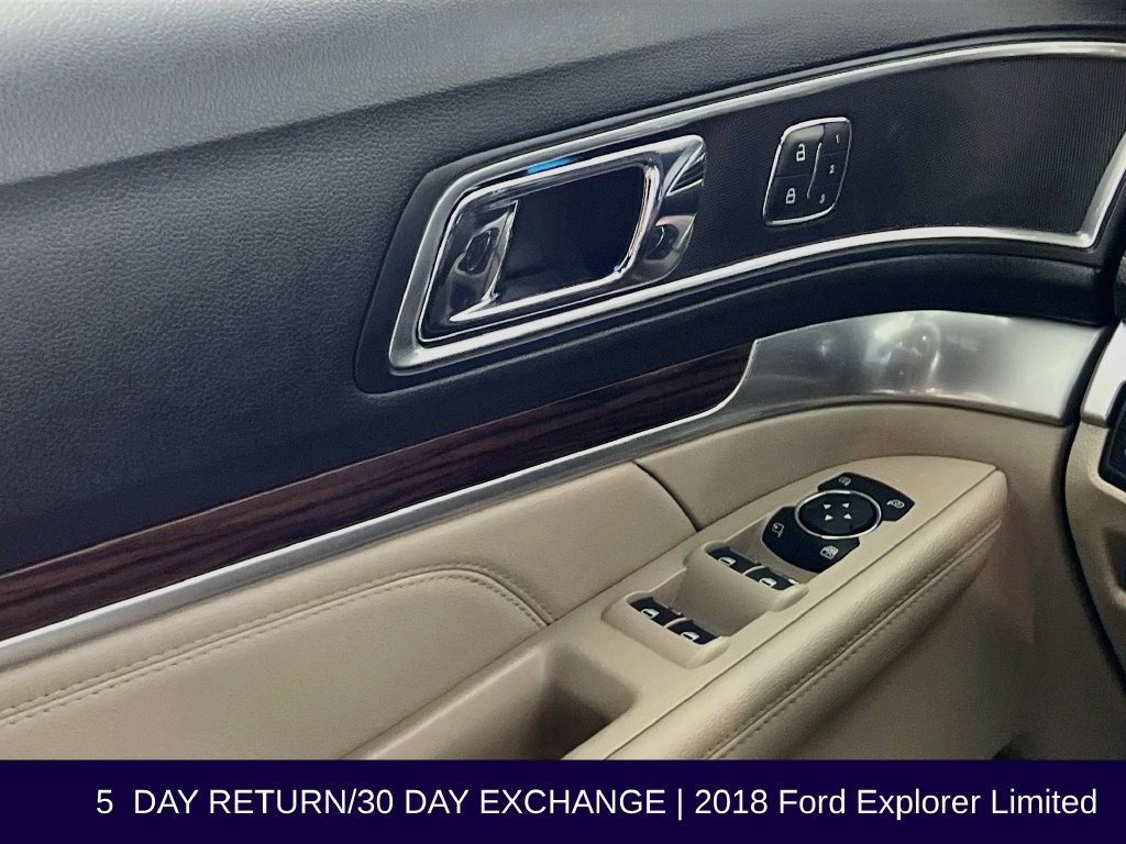 Used 2018 Ford Explorer Limited w/ Equipment Group 301A AWD/4WD image 24