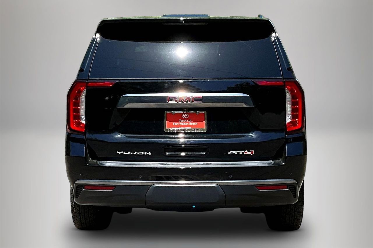 Used 2024 GMC Yukon AT4 w/ Technology Package AWD/4WD image 6