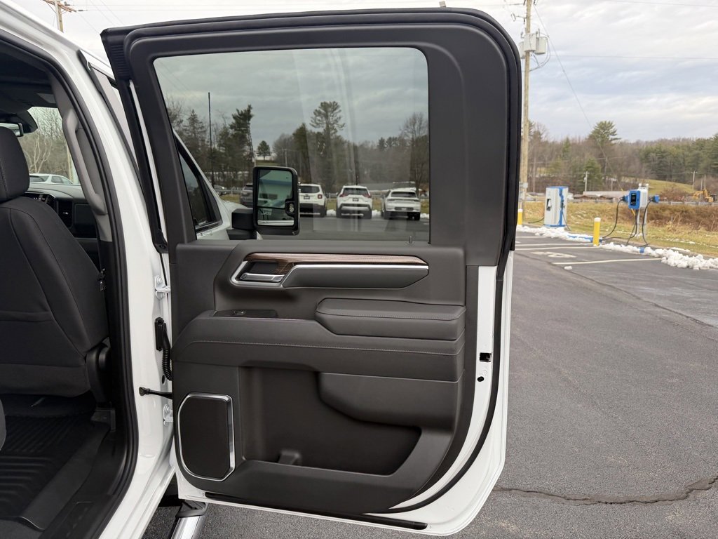 New 2026 Chevrolet Silverado 2500 LT w/ Z71 Chrome Sport Edition image 24