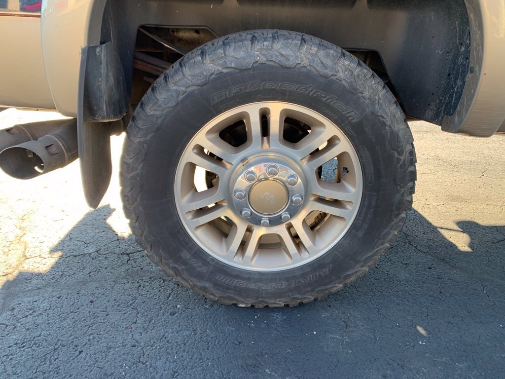Used 2013 Ford F350 King Ranch w/ FX4 Off Road Pkg AWD/4WD image 19