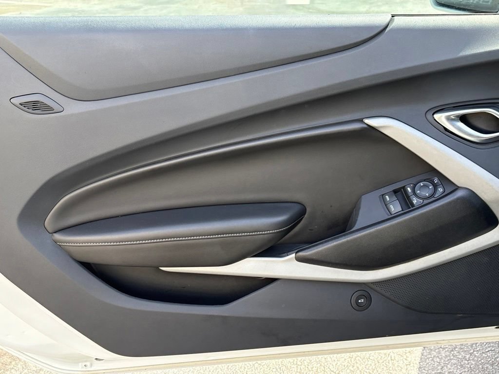 Used 2023 Chevrolet Camaro LT RWD image 14