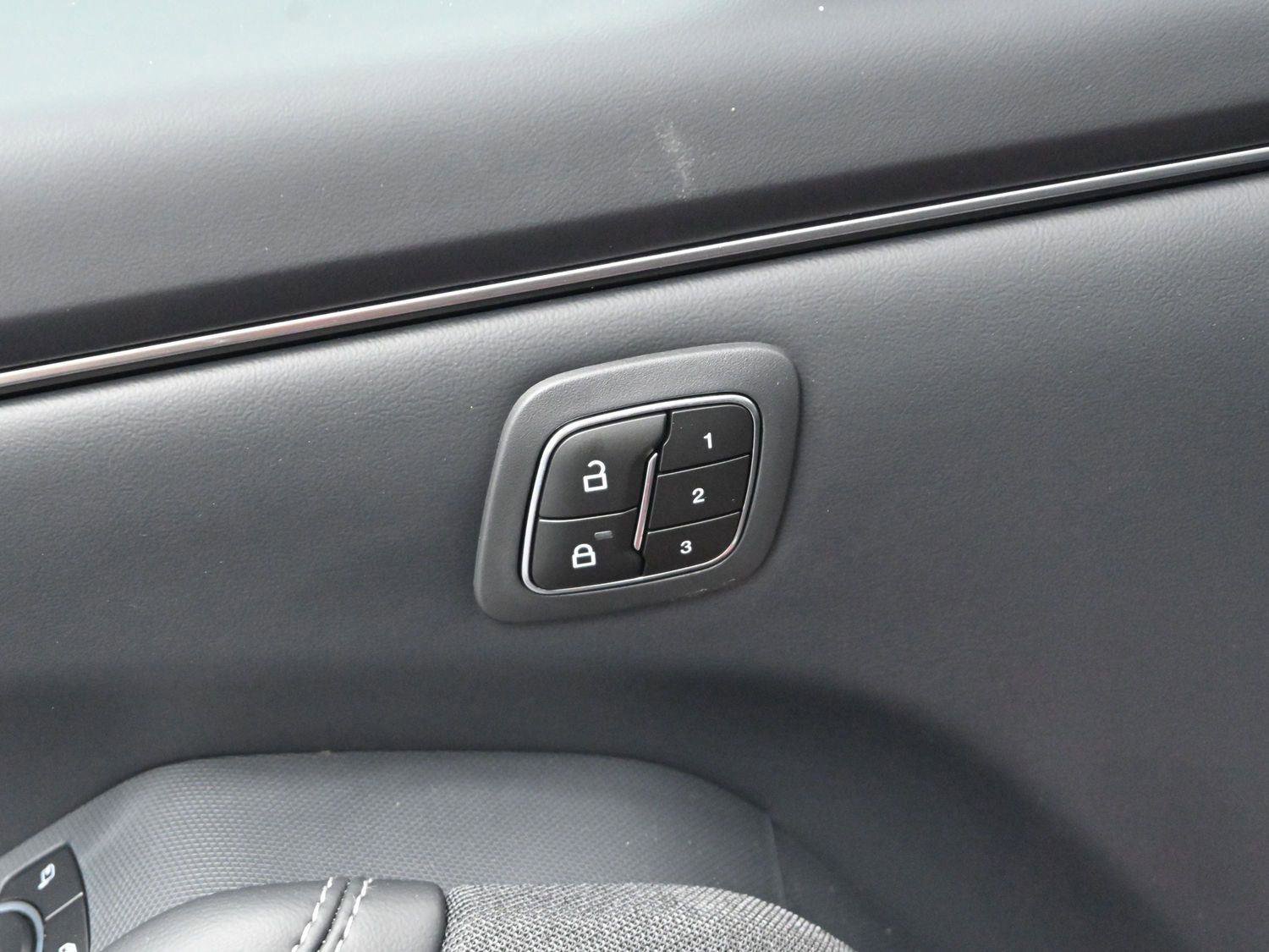 Used 2023 Ford Mustang Mach-E Premium image 14