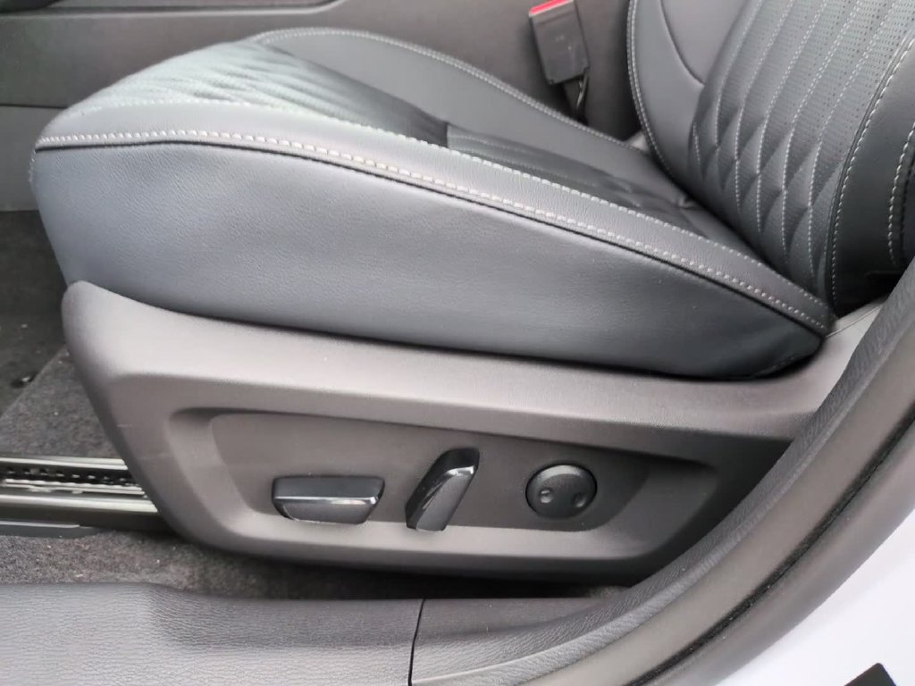 New 2026 Mitsubishi Outlander SEL AWD/4WD image 19