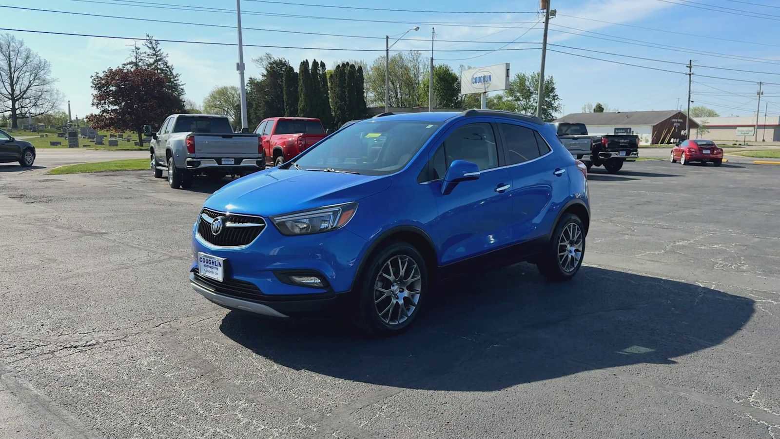 Used 2018 Buick Encore Sport Touring w/ Safety Package FWD image 4