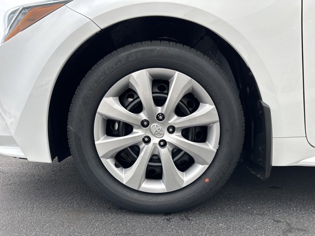 New 2026 Toyota Corolla LE image 10