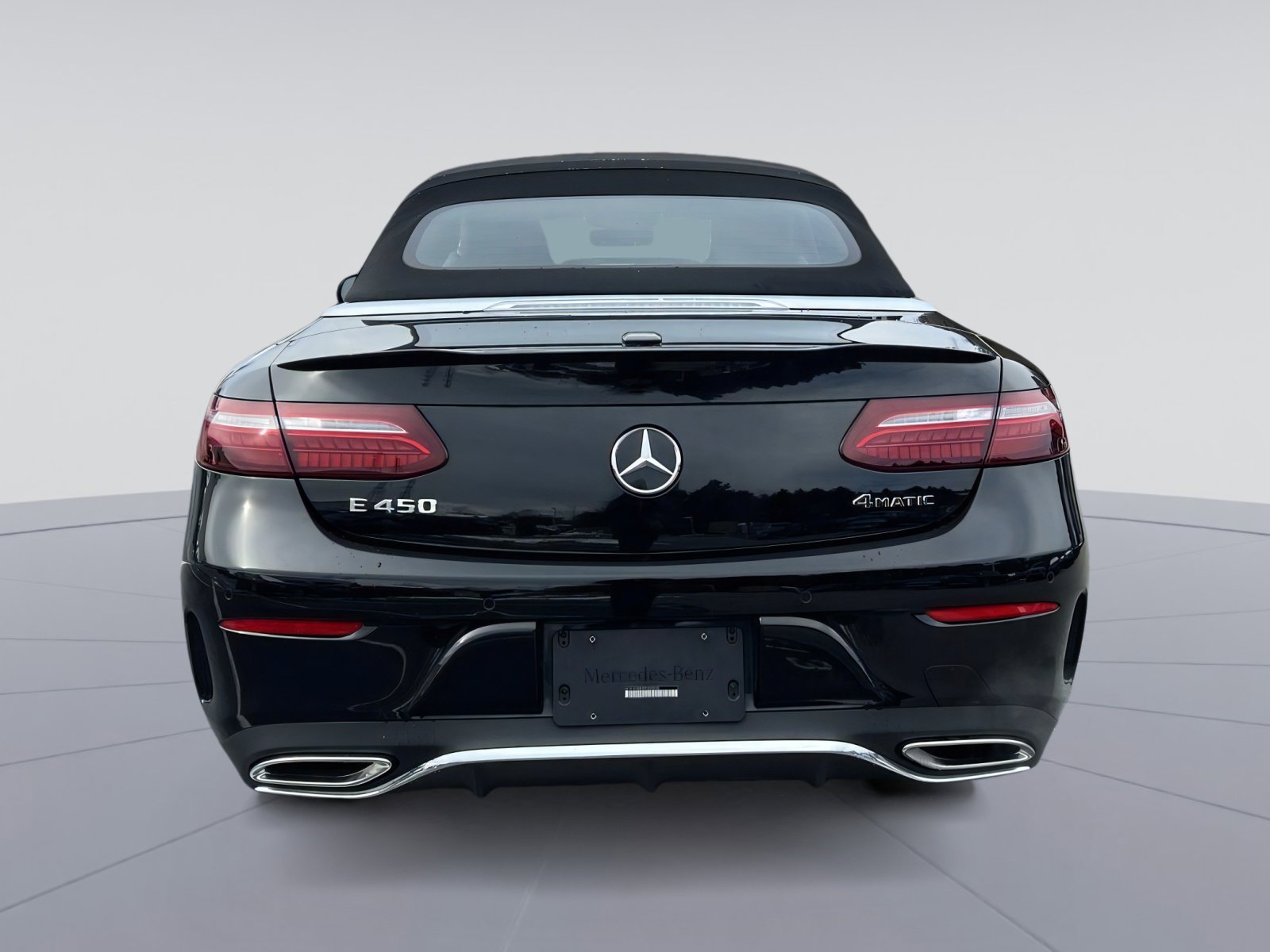 Used 2023 Mercedes-Benz E 450 4MATIC Cabriolet image 8