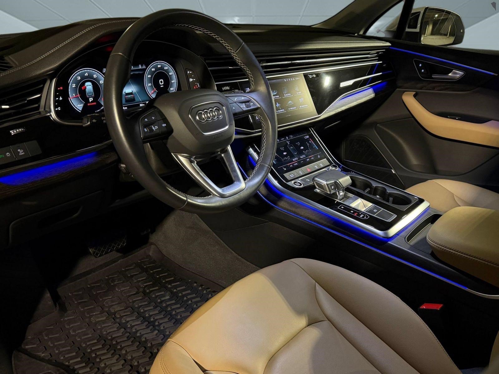 Certified 2026 Audi Q7 2.0T Premium w/ Convenience Plus Package AWD/4WD image 4