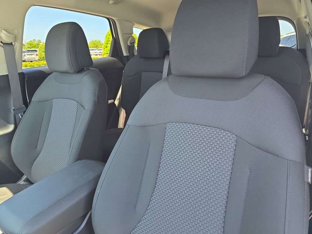 New 2026 Kia Sportage LX FWD image 21