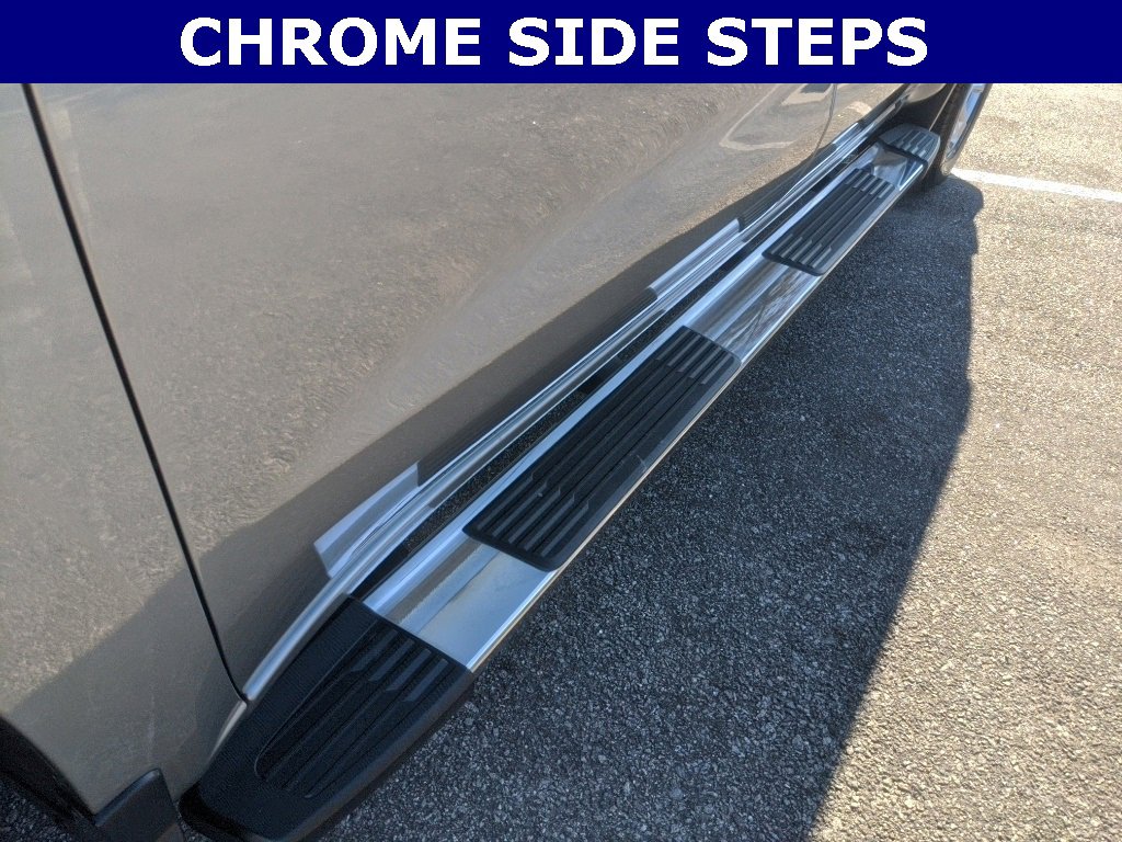 Used 2023 Chevrolet Silverado 1500 RST image 7