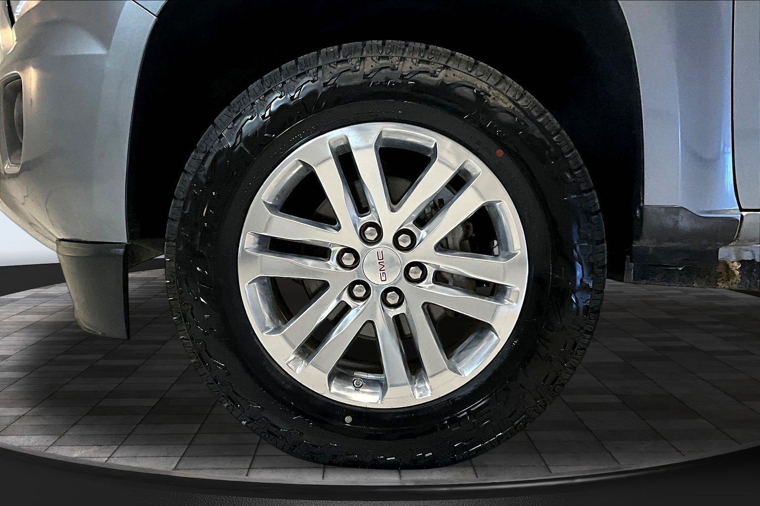 Used 2018 GMC Canyon SLT w/ Driver Alert Package AWD/4WD image 35