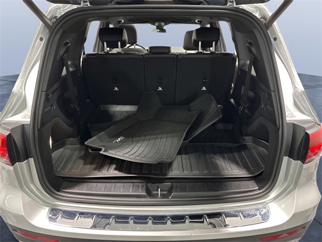 Certified 2020 Mercedes-Benz GLB 250 4MATIC image 11