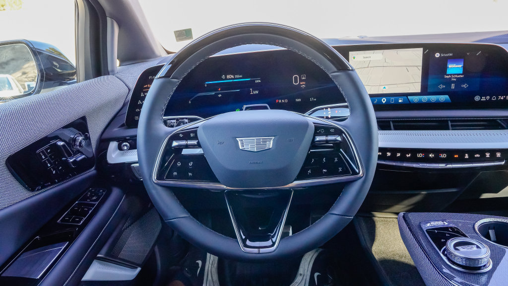 New 2027 Cadillac Optiq Premium Luxury RWD image 15