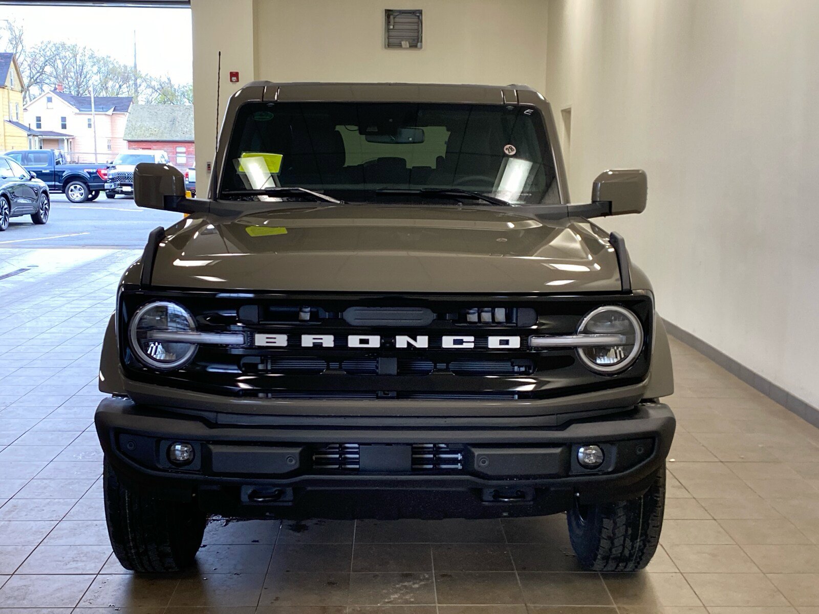 New 2026 Ford Bronco Outer Banks AWD/4WD image 10
