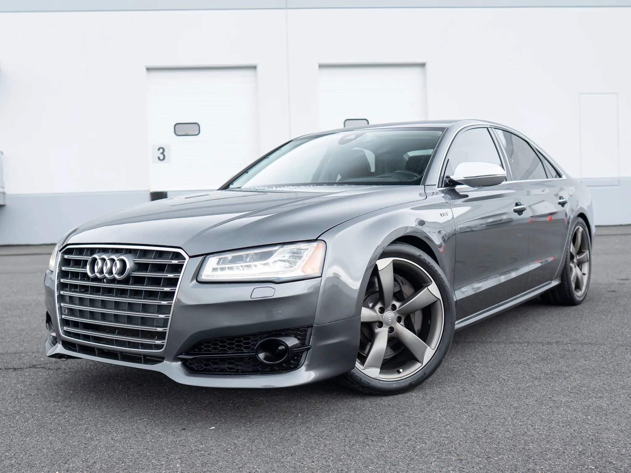 Used 2016 Audi S8 w/ Driver Assistance Package AWD/4WD image 1